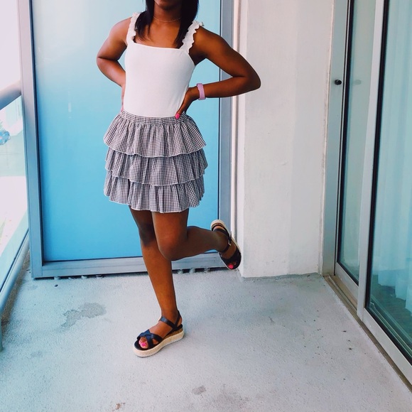 Ruffle skirt - Picture 1 of 2